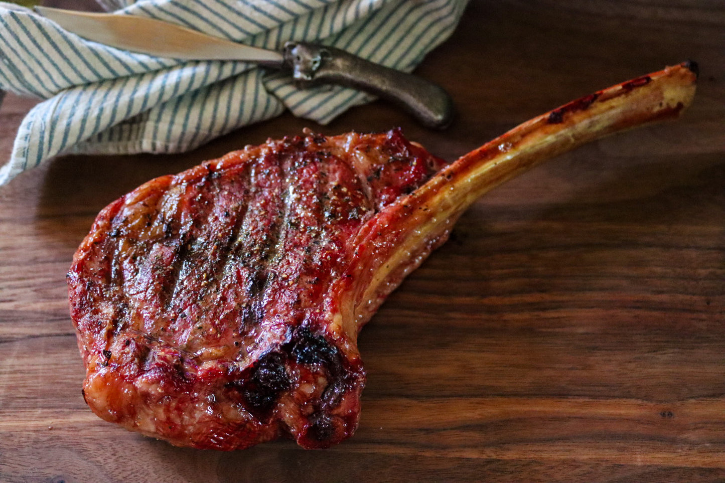 Tomahawk Steak